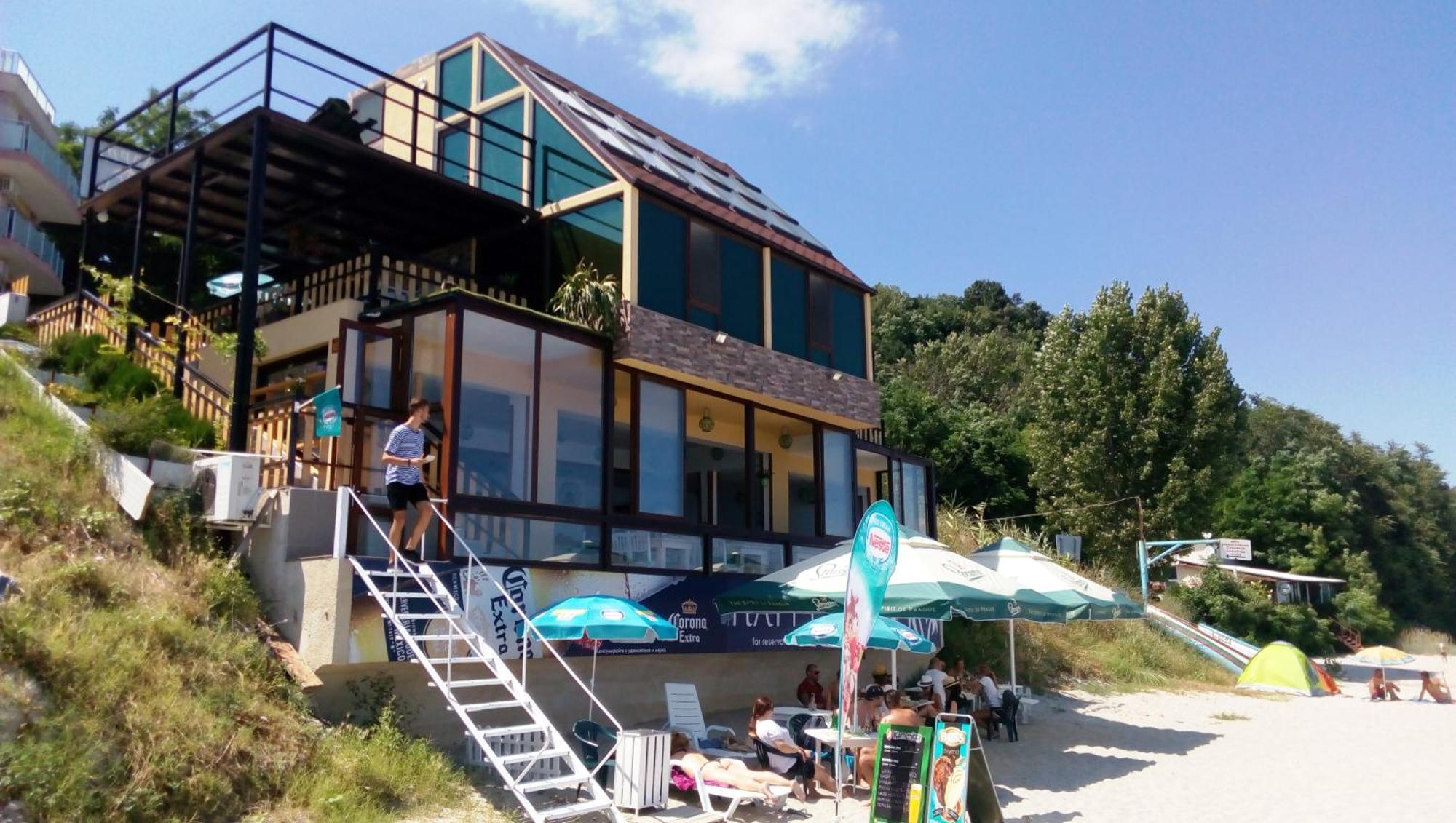 Hemingway Rooms In Happy Beach Varna Exterior photo